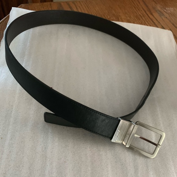 Calvin Klein Other - Calvin Klein Black 41.5” waist Belt